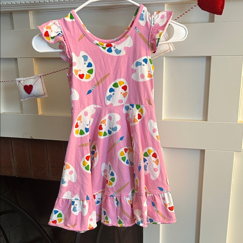 Girls Art/Paint Print Pink Dress Size 5-6
